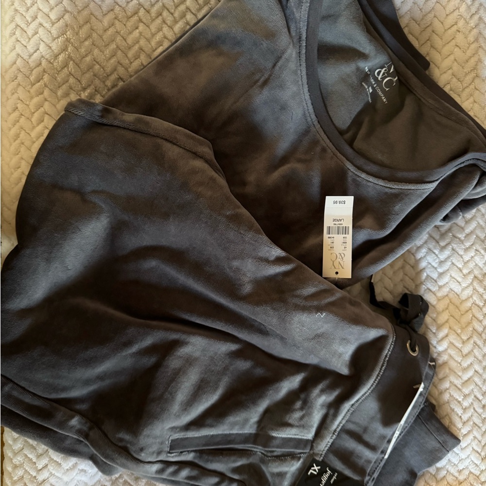 New York & Company Gray Lounge Velour set